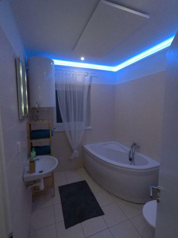 Apartman Reggie - Pec pod Sněžkou Buitenkant foto